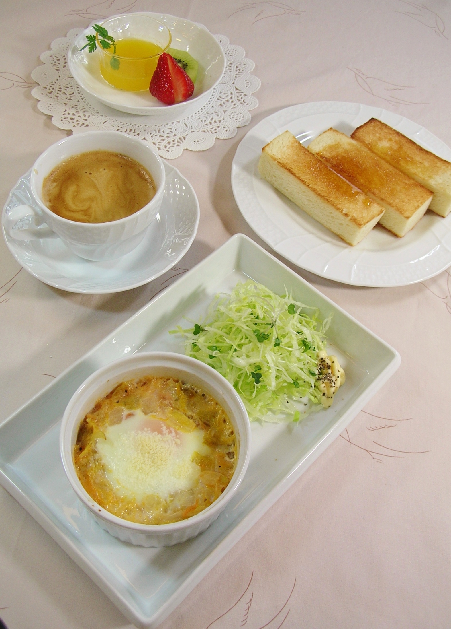 軟らかココット・朝食